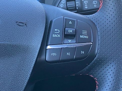 Certified 2023 Ford Escape ST-Line Select w/ Tech Pack #2 image 10