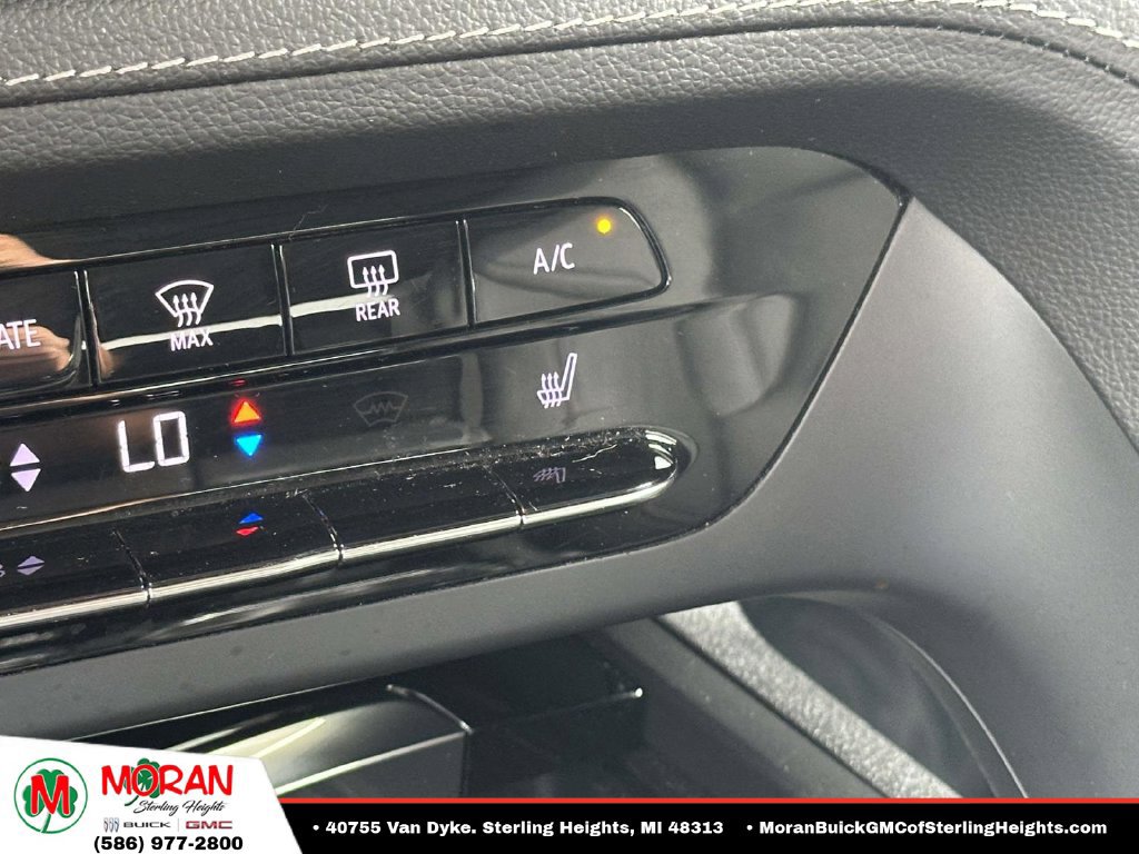 Certified 2023 Buick Envision Essence AWD/4WD image 26