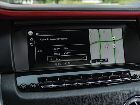 Used 2022 Rolls-Royce Cullinan image 57