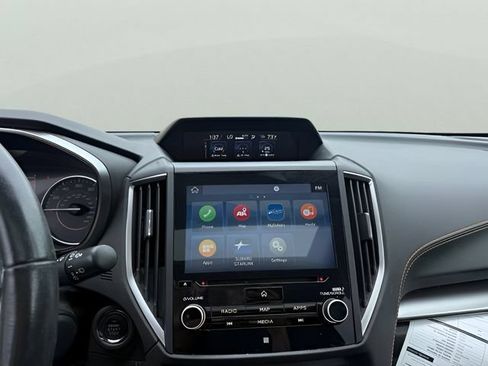 Used 2020 Subaru Crosstrek 2.0i Limited w/ Moonroof Package w/Navigation AWD/4WD image 17