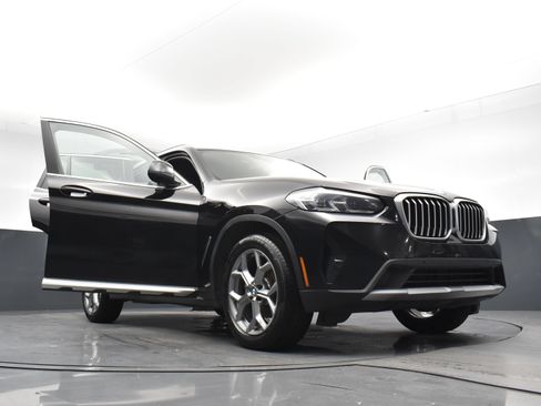 Used 2024 BMW X3 xDrive30i w/ Premium Essential Package AWD/4WD image 28
