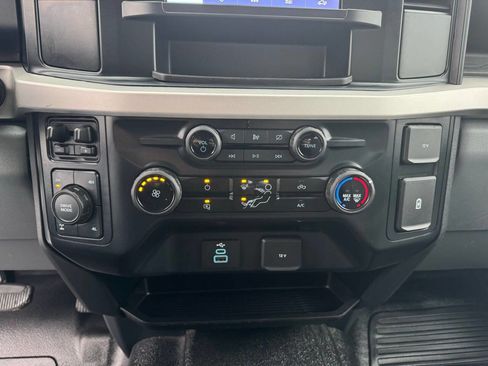 Used 2024 Ford F350 XL w/ FX4 Off-Road Package image 24