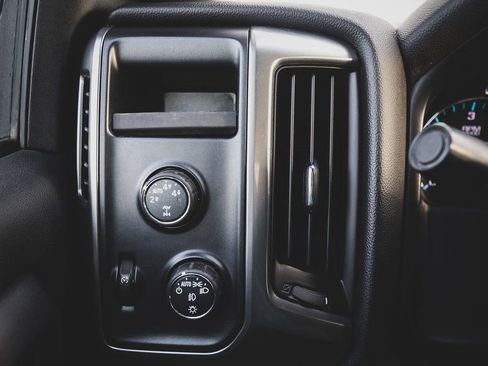 Used 2015 Chevrolet Silverado 1500 LT w/ All Star Edition image 9