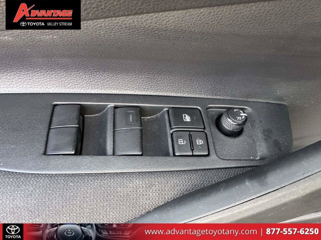 Used 2023 Toyota Corolla LE w/ Carpet Mat Package (TMS) FWD image 21