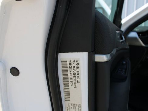 New 2025 Jeep Grand Cherokee Limited w/ Luxury Tech Group II image 51