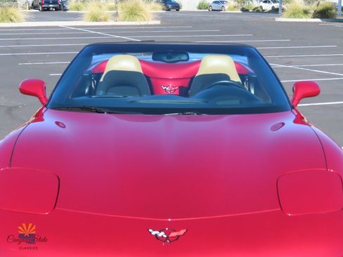 Used 2004 Chevrolet Corvette Convertible w/ Preferred Equipment Group image 35