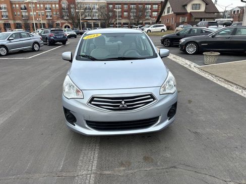 Used 2018 Mitsubishi Mirage G4 ES image 2