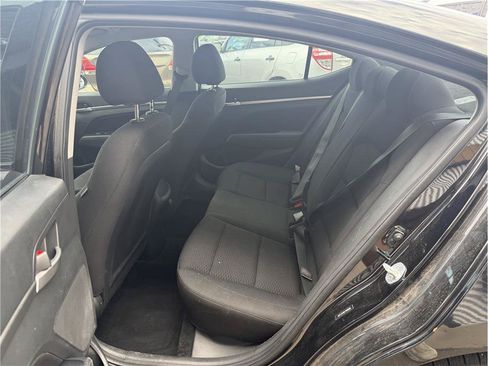 Used 2019 Hyundai Elantra SEL w/ Cargo Package FWD image 7