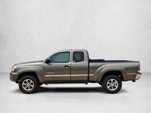 Used 2012 Toyota Tacoma PreRunner w/ SR5 Pkg RWD image 8