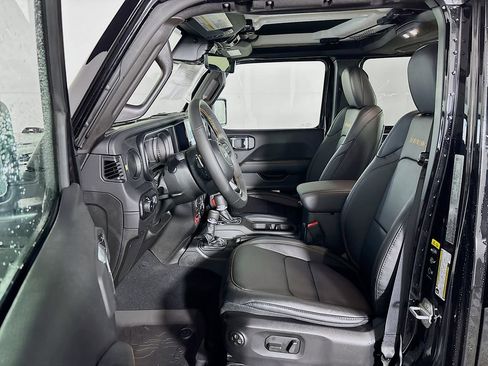 New 2025 Jeep Wrangler Unlimited Rubicon 392 image 11