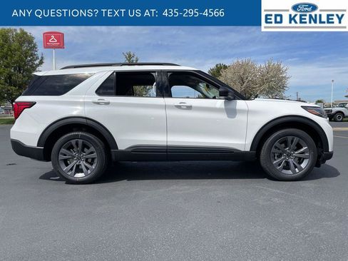 New 2026 Ford Explorer Active image 22