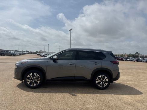 Certified 2023 Nissan Rogue SV w/ SV Premium B Package FWD image 13