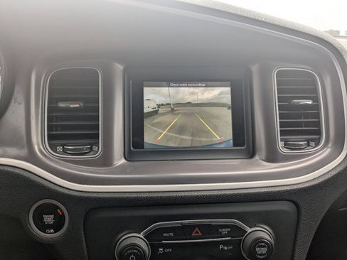 Used 2022 Dodge Charger SXT w/ Leather Interior Group image 14