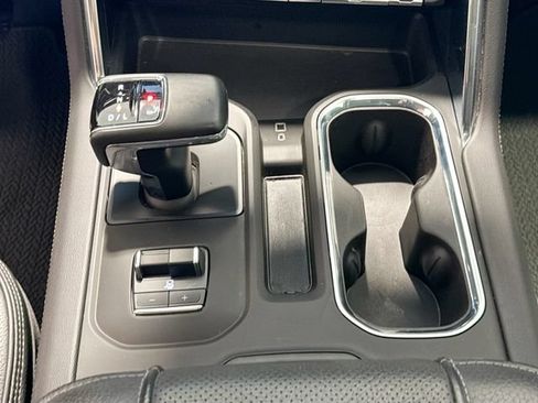 Used 2025 GMC Sierra 1500 Denali AWD/4WD image 15