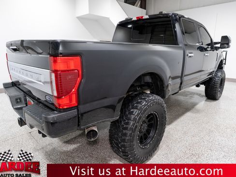 Used 2022 Ford F350 Platinum image 5