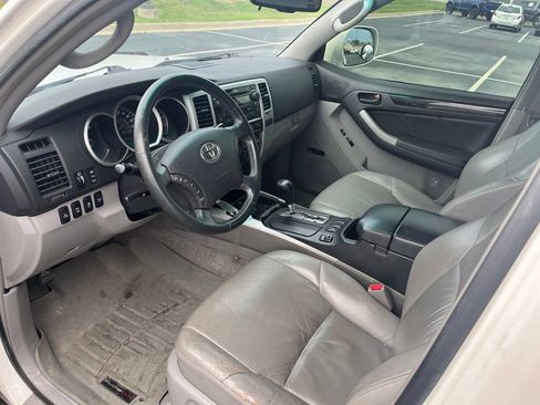Used 2008 Toyota 4Runner Limited AWD/4WD image 23