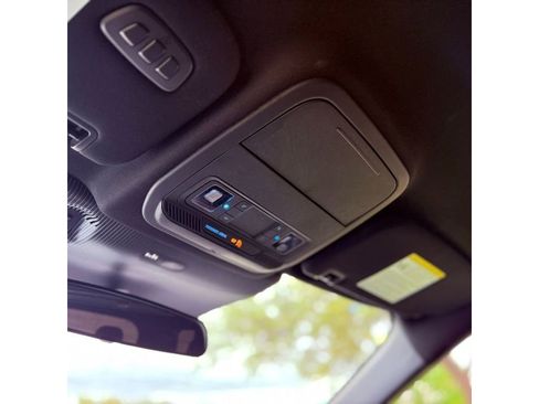 Used 2025 Ford Explorer ST-Line AWD/4WD image 14
