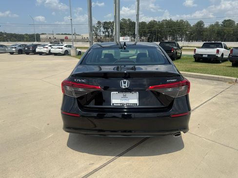 Certified 2024 Honda Civic Sport image 7