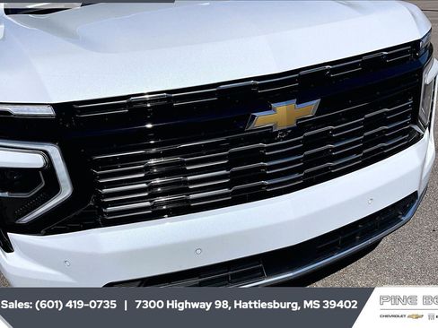 New 2026 Chevrolet Suburban High Country AWD/4WD image 22
