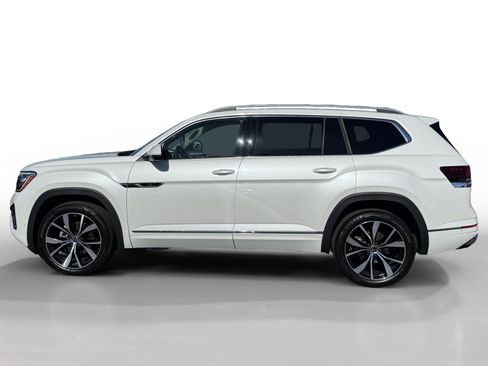Certified 2025 Volkswagen Atlas SEL Premium R-Line AWD/4WD image 2