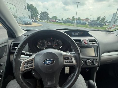 Used 2015 Subaru Forester 2.5i Premium AWD/4WD image 11