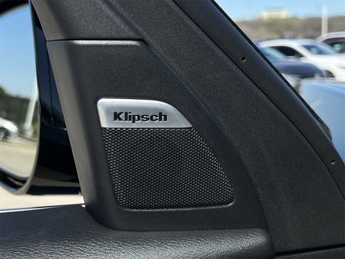 Used 2025 Nissan Armada Platinum Reserve image 22