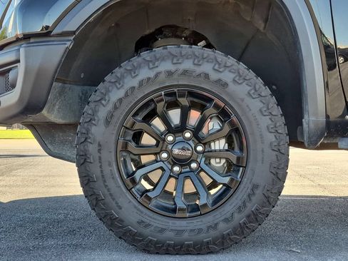Certified 2023 GMC Sierra 1500 AT4X AWD/4WD image 33