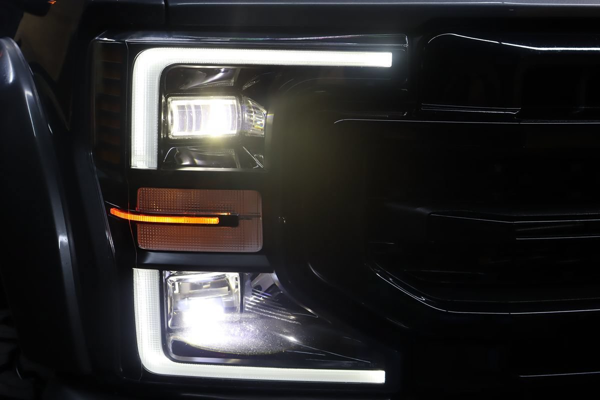 Used 2022 Ford F250 Lariat w/ Black Appearance Package AWD/4WD image 14