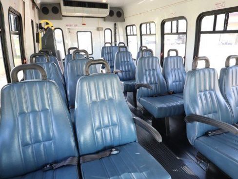 Used 2008 Ford E-350 and Econoline 350 Super Duty image 11