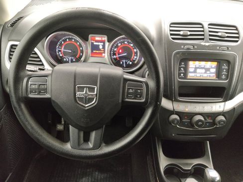 Used 2020 Dodge Journey SE FWD image 22