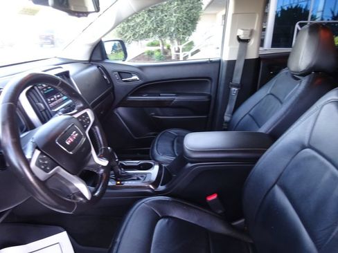 Certified 2018 GMC Canyon SLE w/ Nightfall Edition AWD/4WD image 13