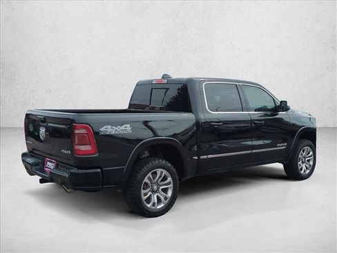 Used 2024 RAM 1500 Limited w/ Off Road Group AWD/4WD image 5