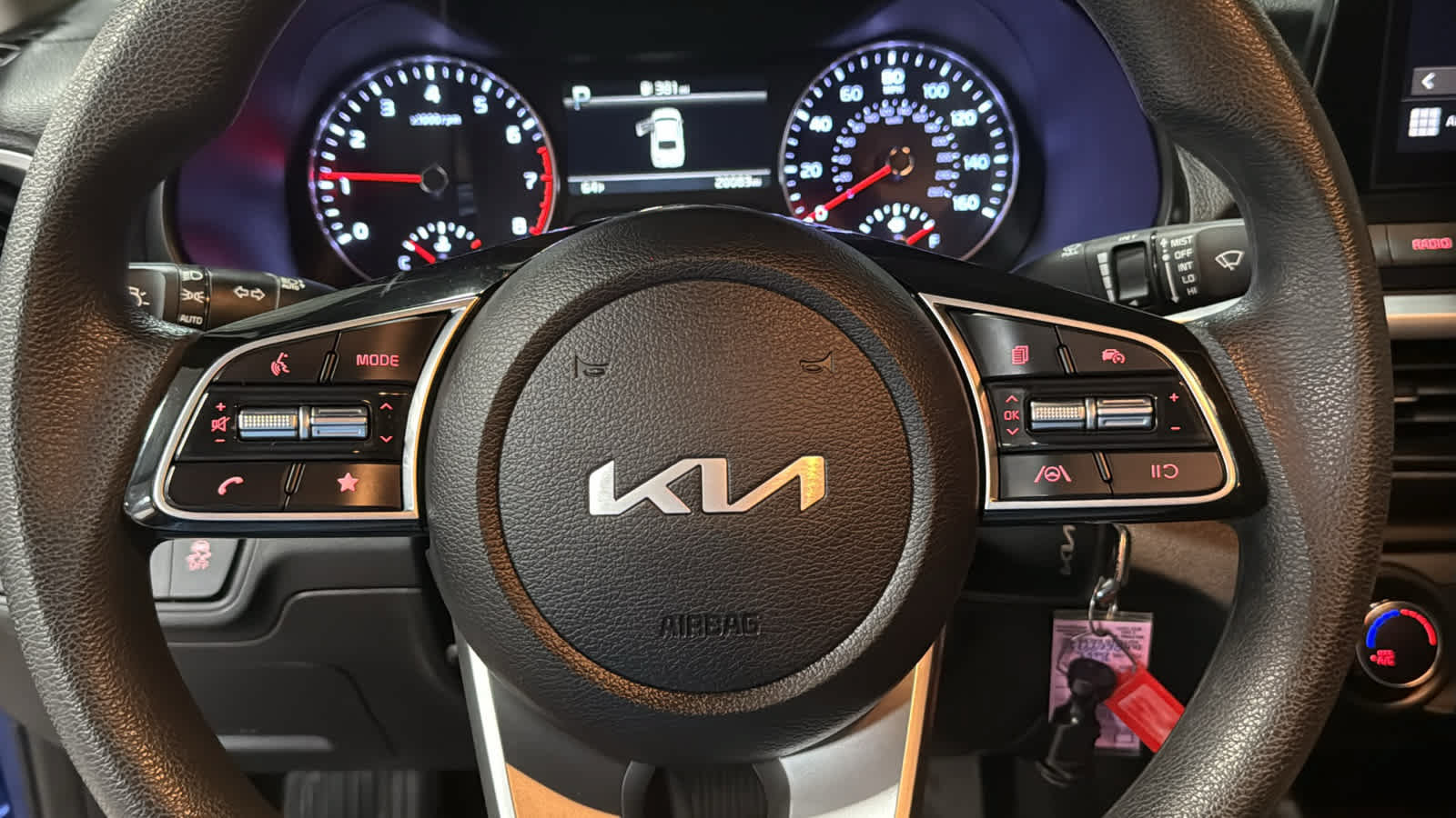 Used 2024 Kia Forte LXS FWD image 11