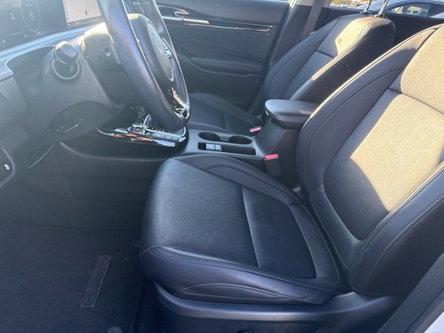 Certified 2024 Kia Seltos SX AWD/4WD image 11