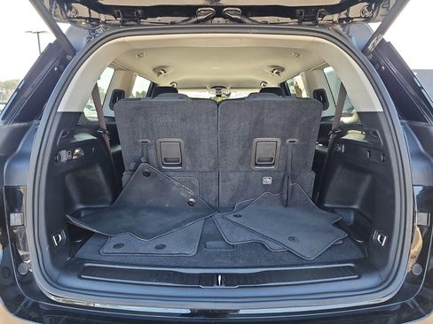 Used 2021 Jeep Grand Cherokee L Laredo w/ Luxury Tech Group I image 13