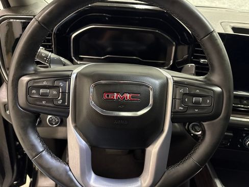 Used 2024 GMC Sierra 1500 SLT w/ SLT Convenience Package AWD/4WD image 26