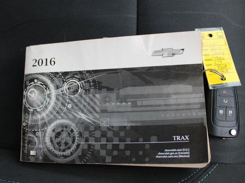 Used 2015 Chevrolet Trax LT w/ LT Sun and Sound Package image 45