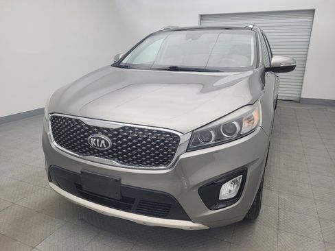 Used 2018 Kia Sorento SX image 15