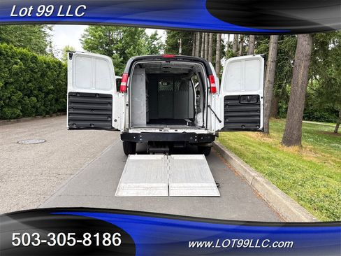 Used 2019 Chevrolet Express 3500 w/ Driver Convenience Package image 1