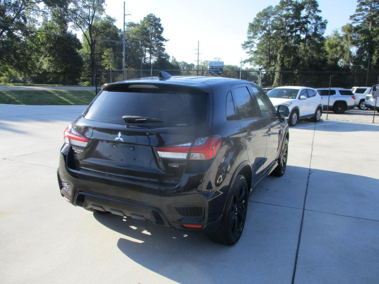 Used 2022 Mitsubishi Outlander Sport SE AWD/4WD image 11