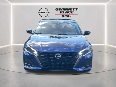Used 2024 Nissan Altima 2.5 SR FWD image 27