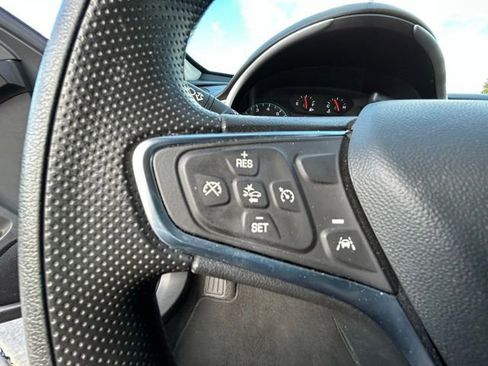 Used 2024 Chevrolet Malibu LT FWD image 25