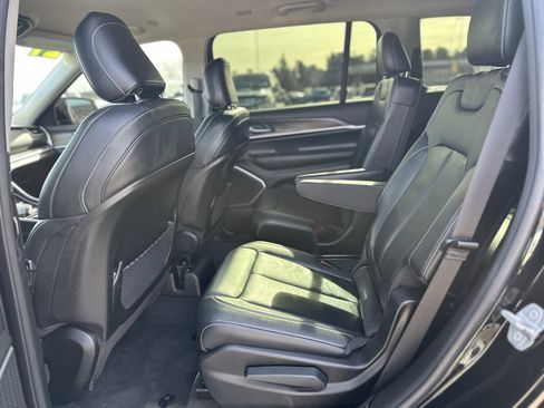 Used 2021 Jeep Grand Cherokee L Limited image 34