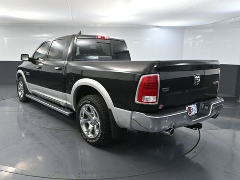 Used 2016 RAM 1500 Laramie w/ Convenience Group image 9