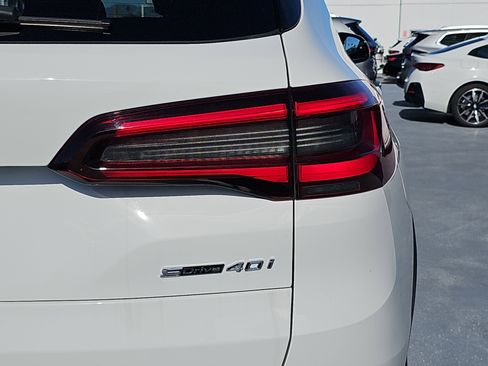 Used 2023 BMW X5 sDrive40i w/ Parking Assistance Package image 36