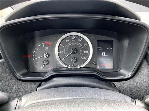 Used 2022 Toyota Corolla LE image 20