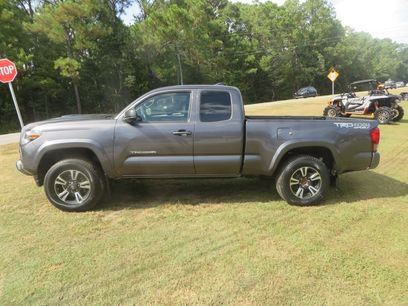 Used 2016 Toyota Tacoma TRD Sport w/ Towing Package