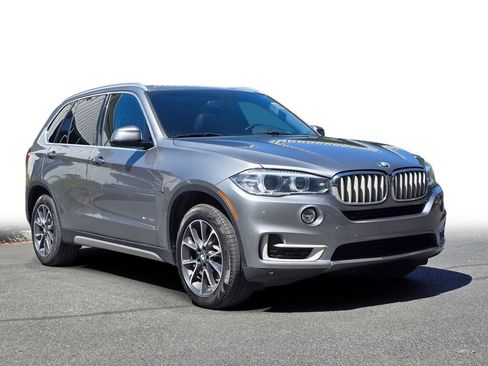 Used 2018 BMW X5 xDrive35i w/ Premium Package AWD/4WD image 1