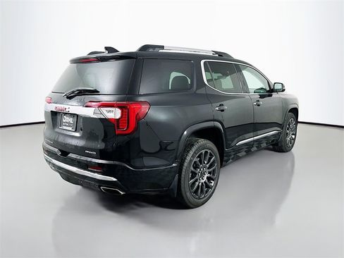 Used 2023 GMC Acadia Denali image 11