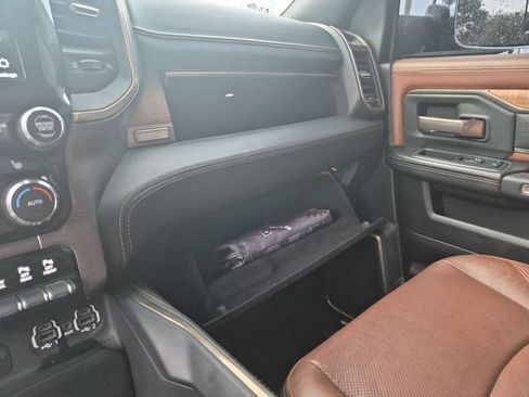 Used 2019 RAM 3500 Limited AWD/4WD image 18